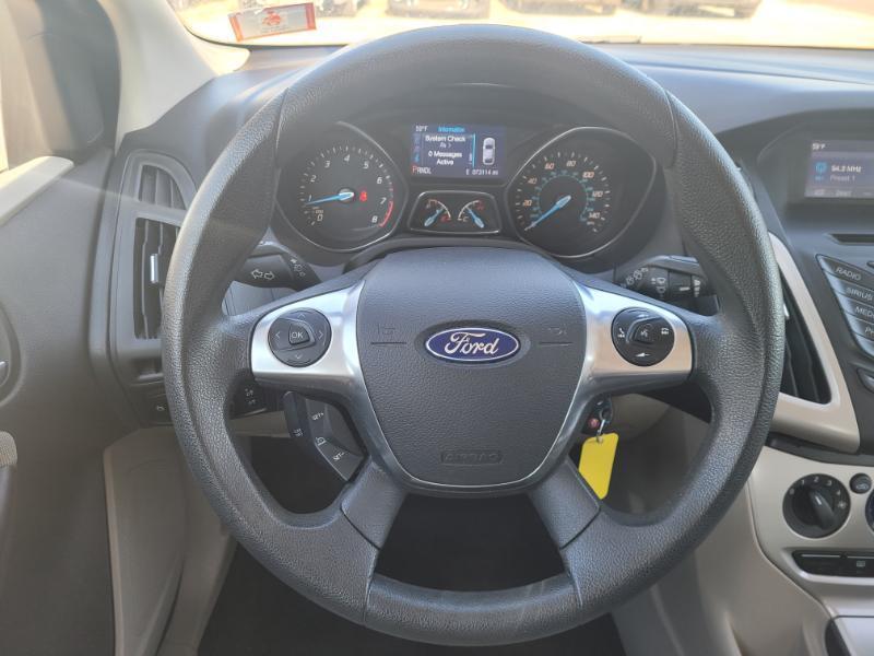 Ford Focus  2014