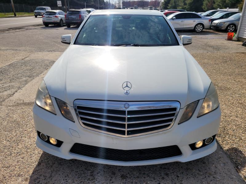 Mercedes-Benz E-Class  2010