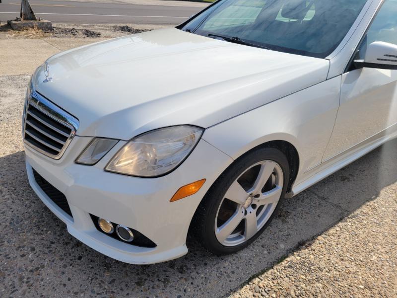 Mercedes-Benz E-Class  2010