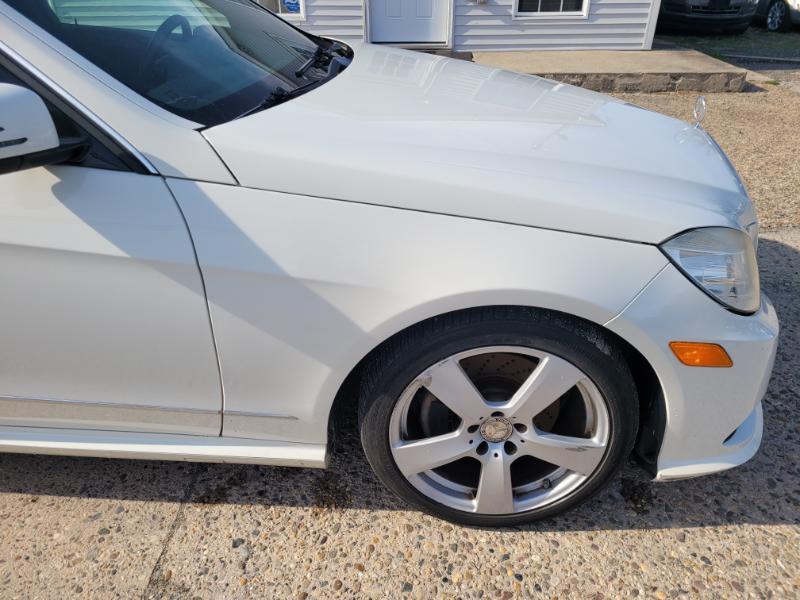 Mercedes-Benz E-Class  2010