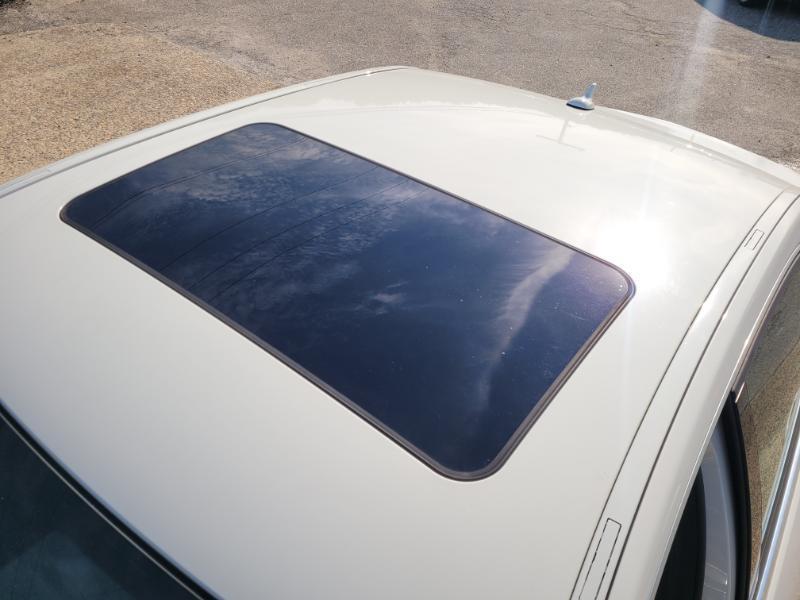 Mercedes-Benz E-Class  2010