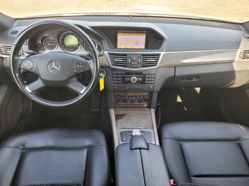 Mercedes-Benz E-Class  2010
