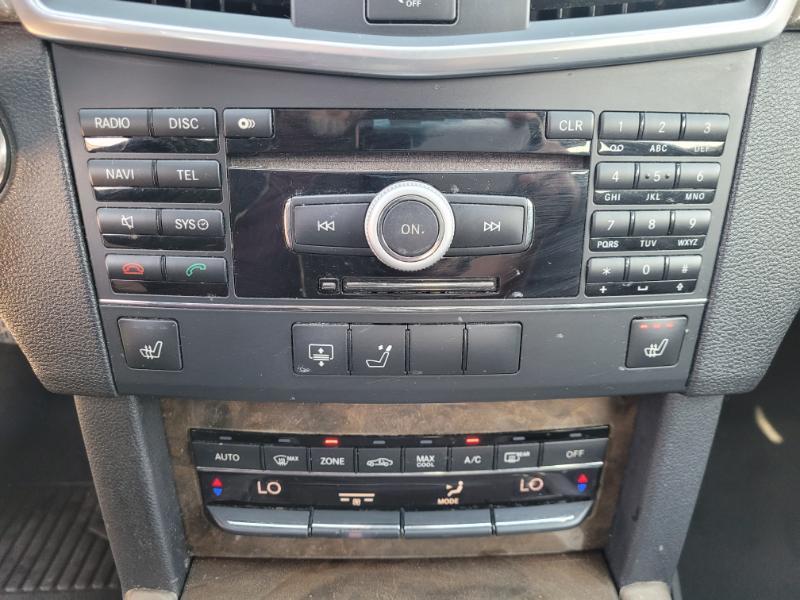 Mercedes-Benz E-Class  2010