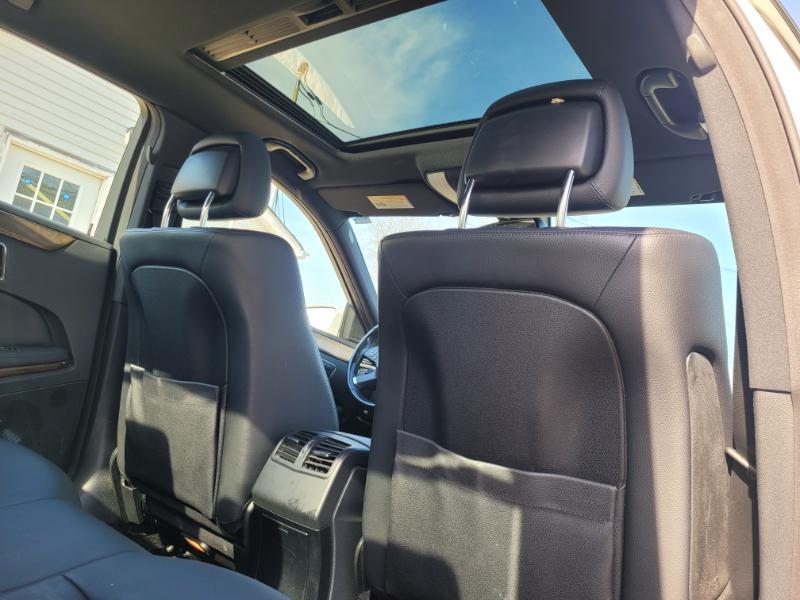 Mercedes-Benz E-Class  2010