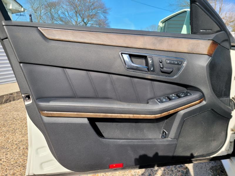 Mercedes-Benz E-Class  2010