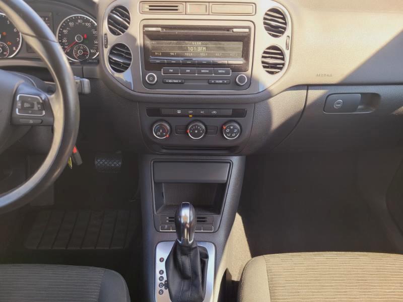 Volkswagen Tiguan  2014