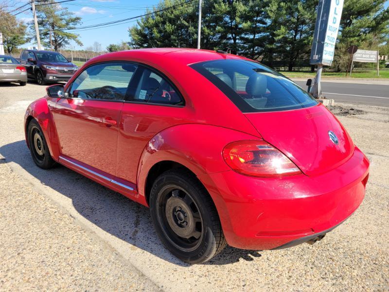 Volkswagen Beetle  2014