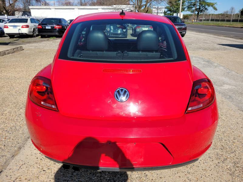 Volkswagen Beetle  2014