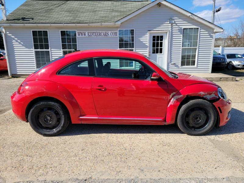 Volkswagen Beetle  2014