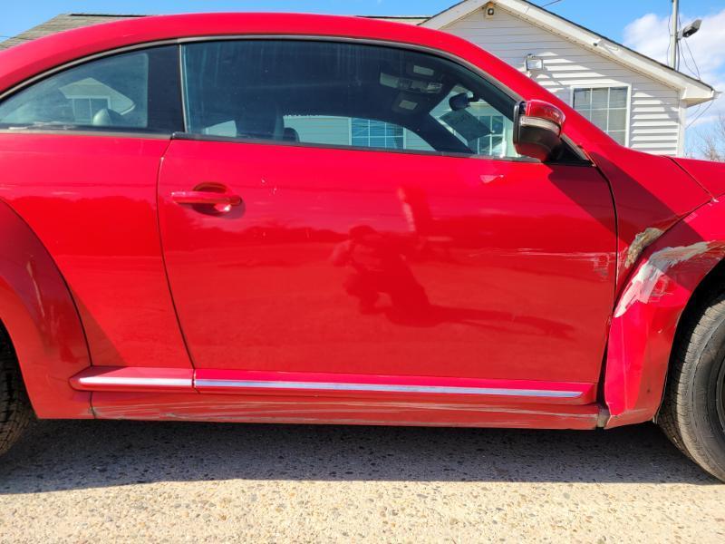 Volkswagen Beetle  2014