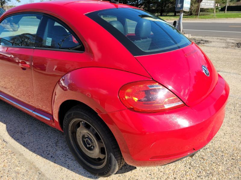 Volkswagen Beetle  2014