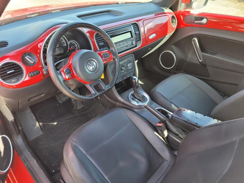 Volkswagen Beetle  2014