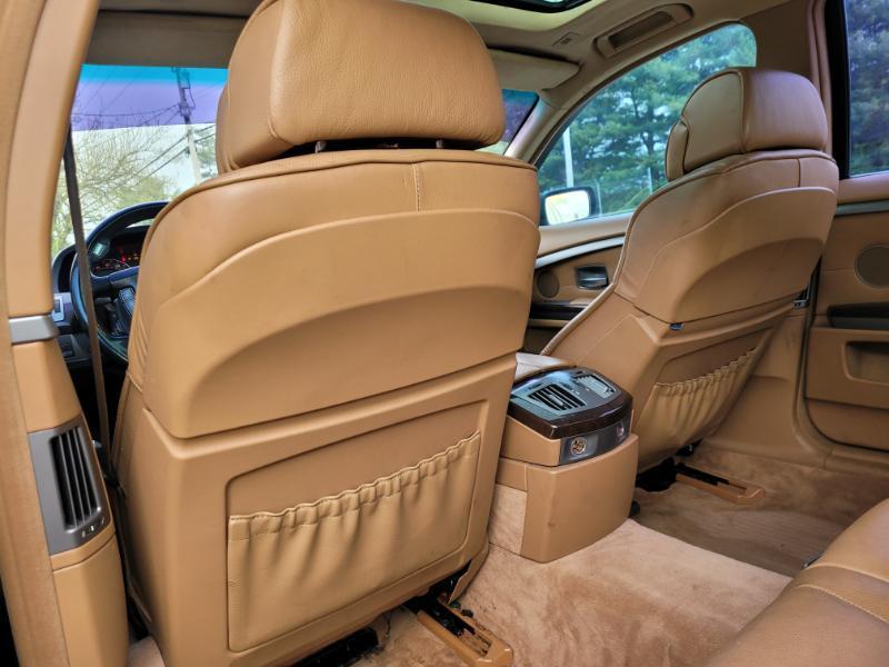 BMW 7-Series  2007