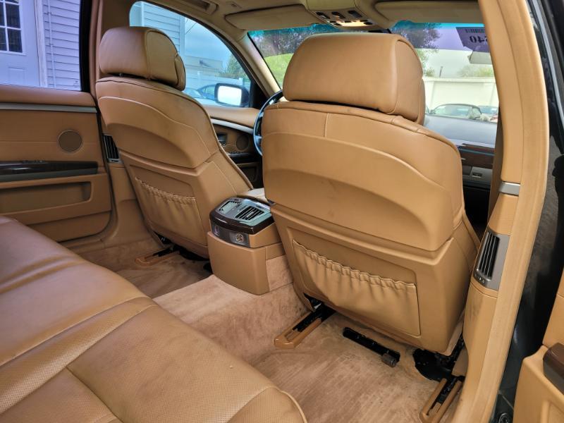 BMW 7-Series  2007