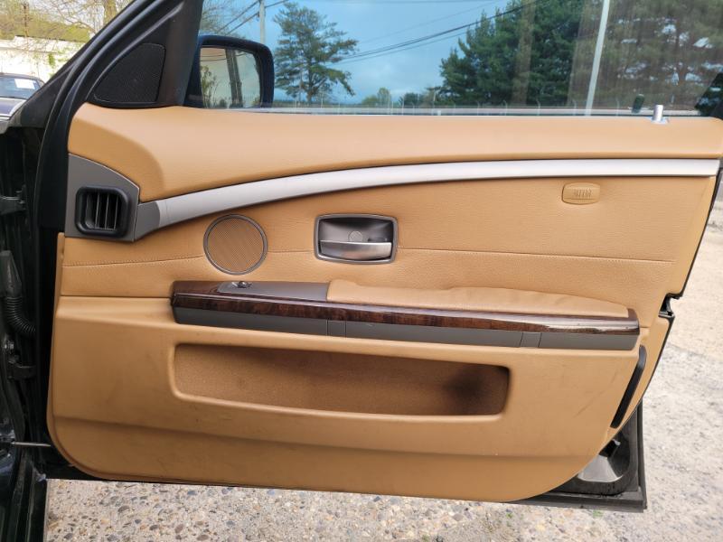 BMW 7-Series  2007