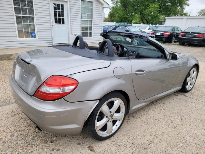 Mercedes-Benz SLK  2006