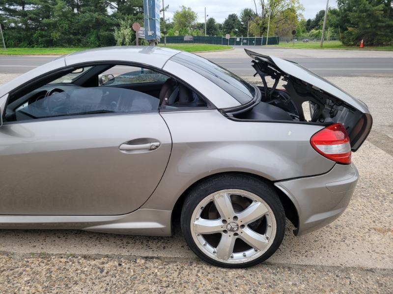 Mercedes-Benz SLK  2006