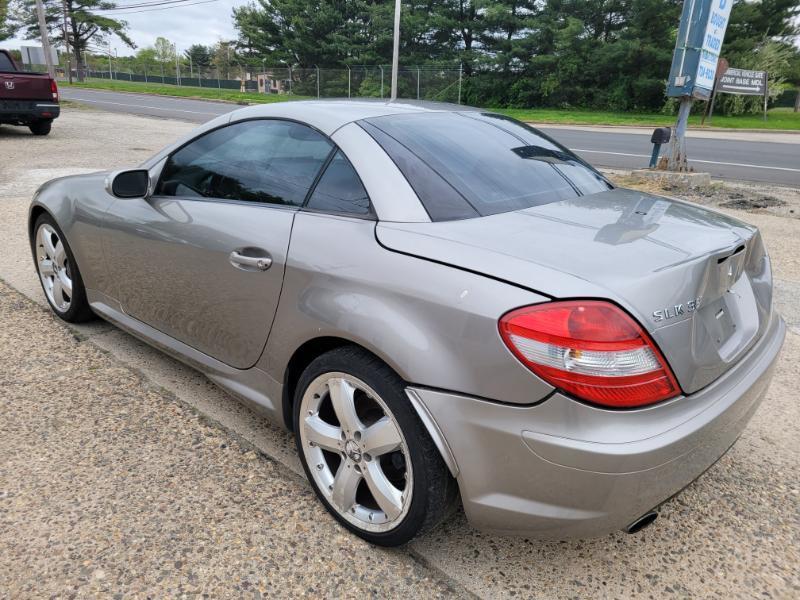 Mercedes-Benz SLK  2006