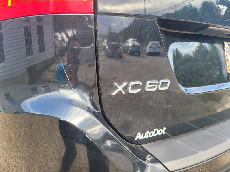 Volvo XC60  2010