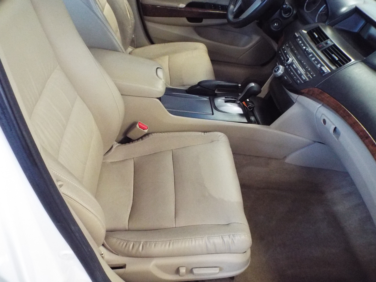 Honda Accord EX-L Sedan AT 2012 Honda Accord EX-L Sedan AT 2012