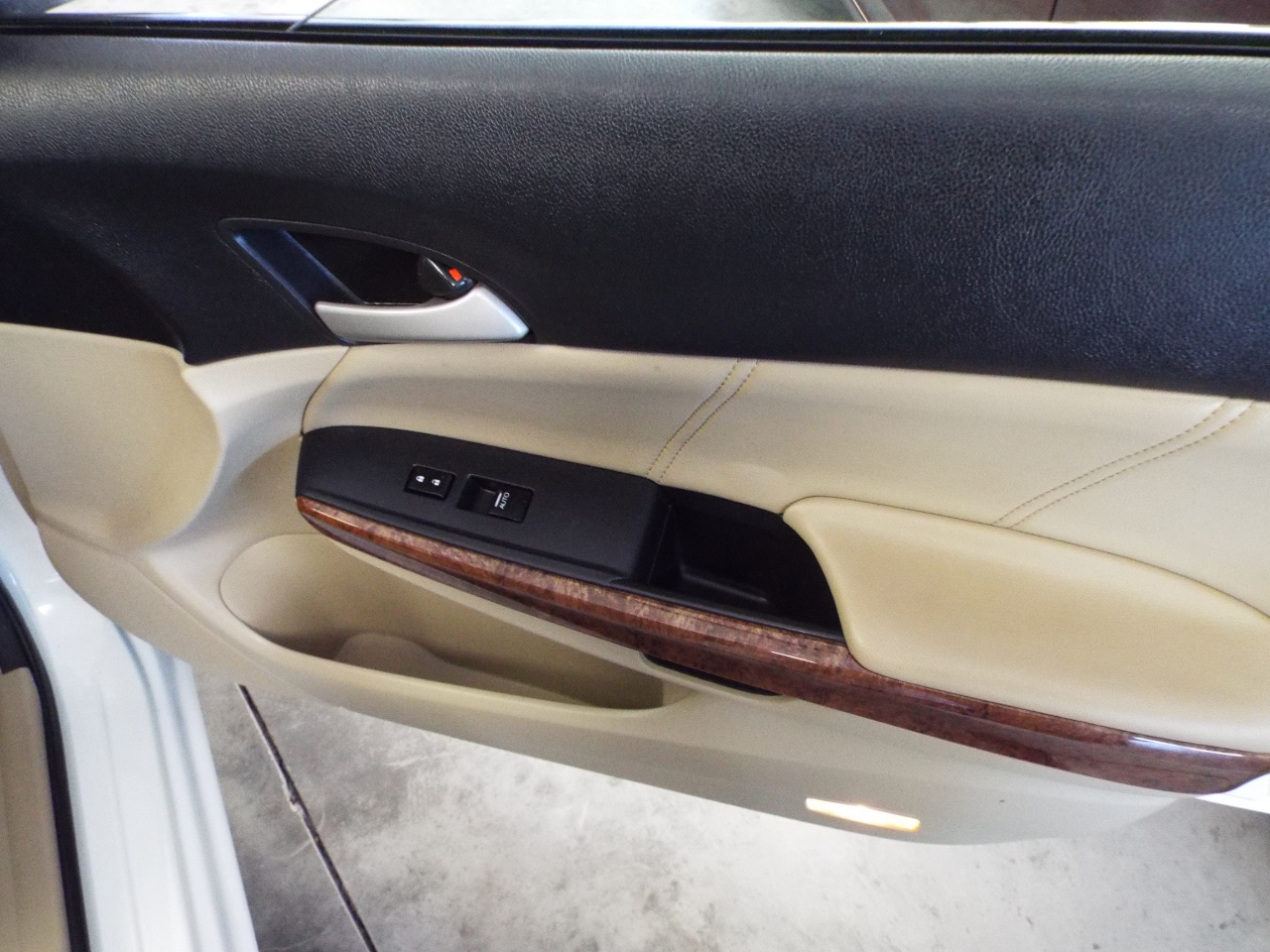 Honda Accord EX-L Sedan AT 2012 Honda Accord EX-L Sedan AT 2012