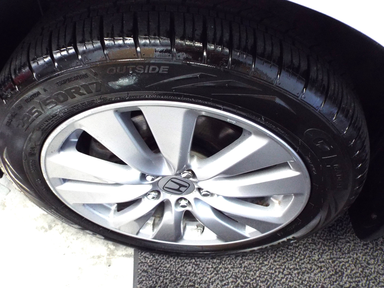 Honda Accord EX-L Sedan AT 2012 Honda Accord EX-L Sedan AT 2012