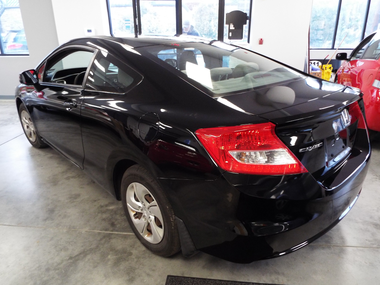 Honda Civic LX Coupe 5-Speed AT 2013