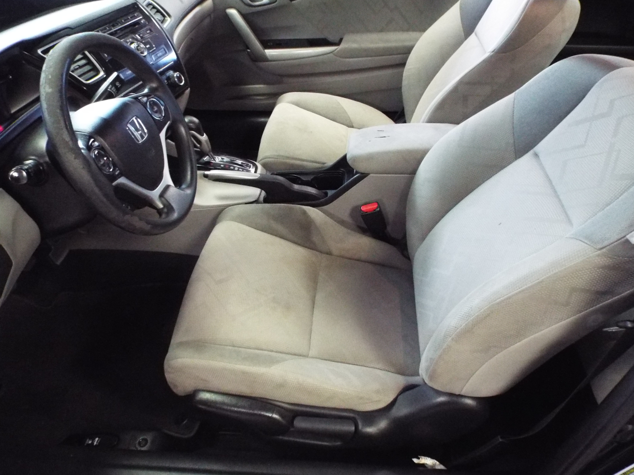 Honda Civic LX Coupe 5-Speed AT 2013