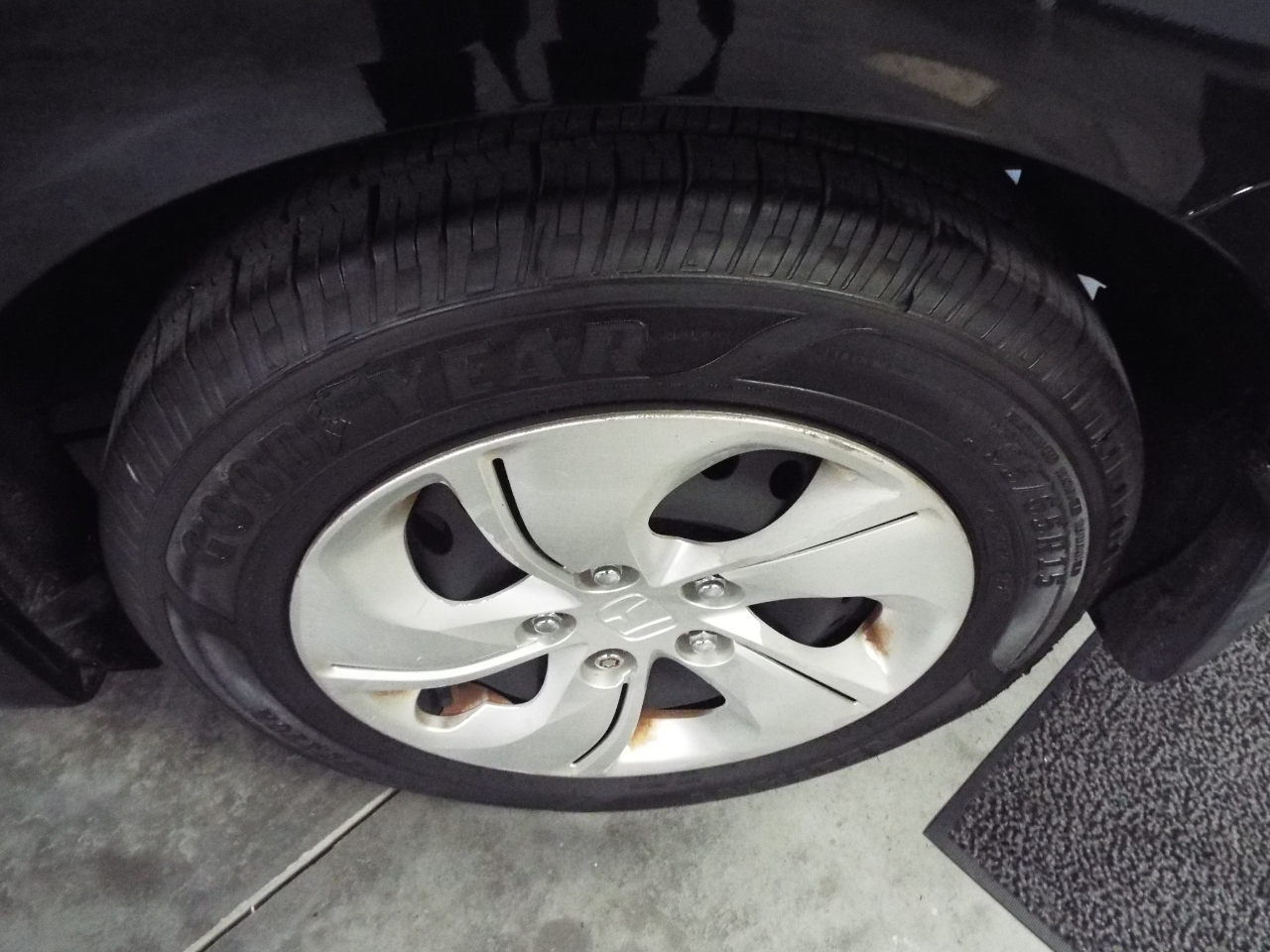 Honda Civic LX Coupe 5-Speed AT 2013