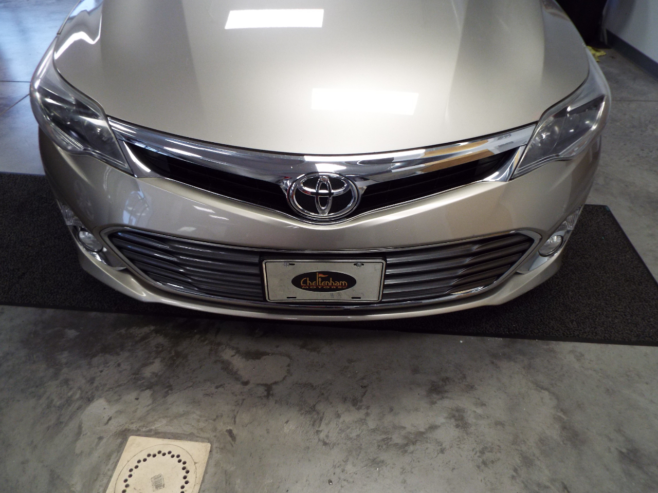 Toyota Avalon XLE Touring 2015