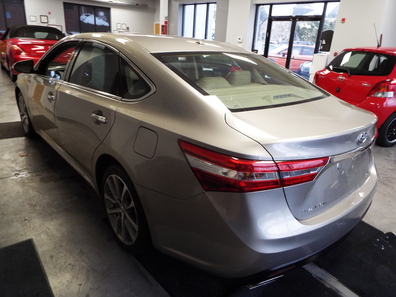 Toyota Avalon XLE Touring 2015