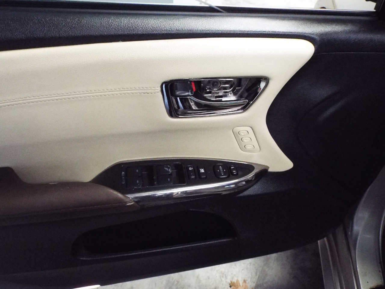 Toyota Avalon XLE Touring 2015