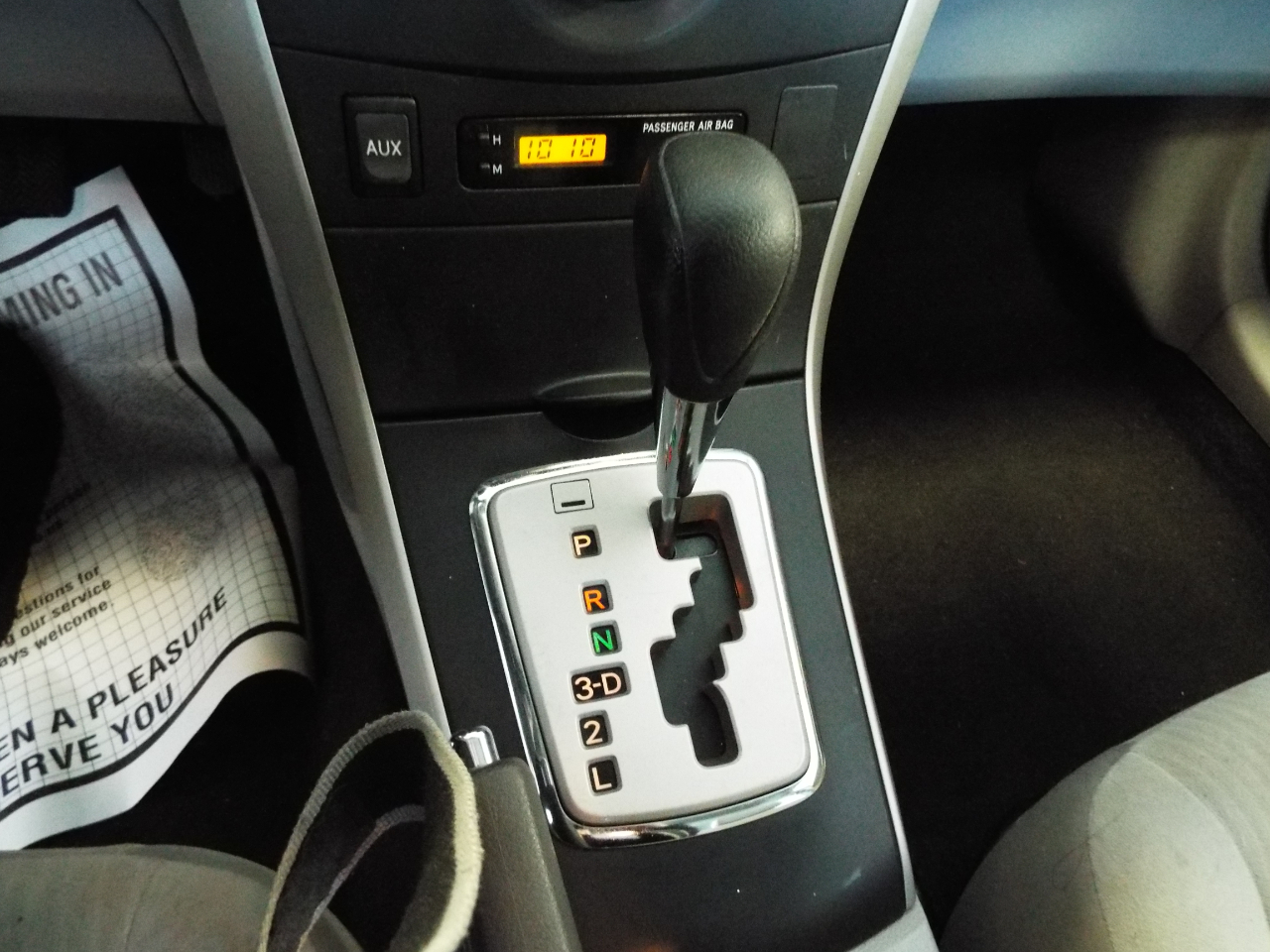 Toyota Corolla LE 4-Speed AT 2010