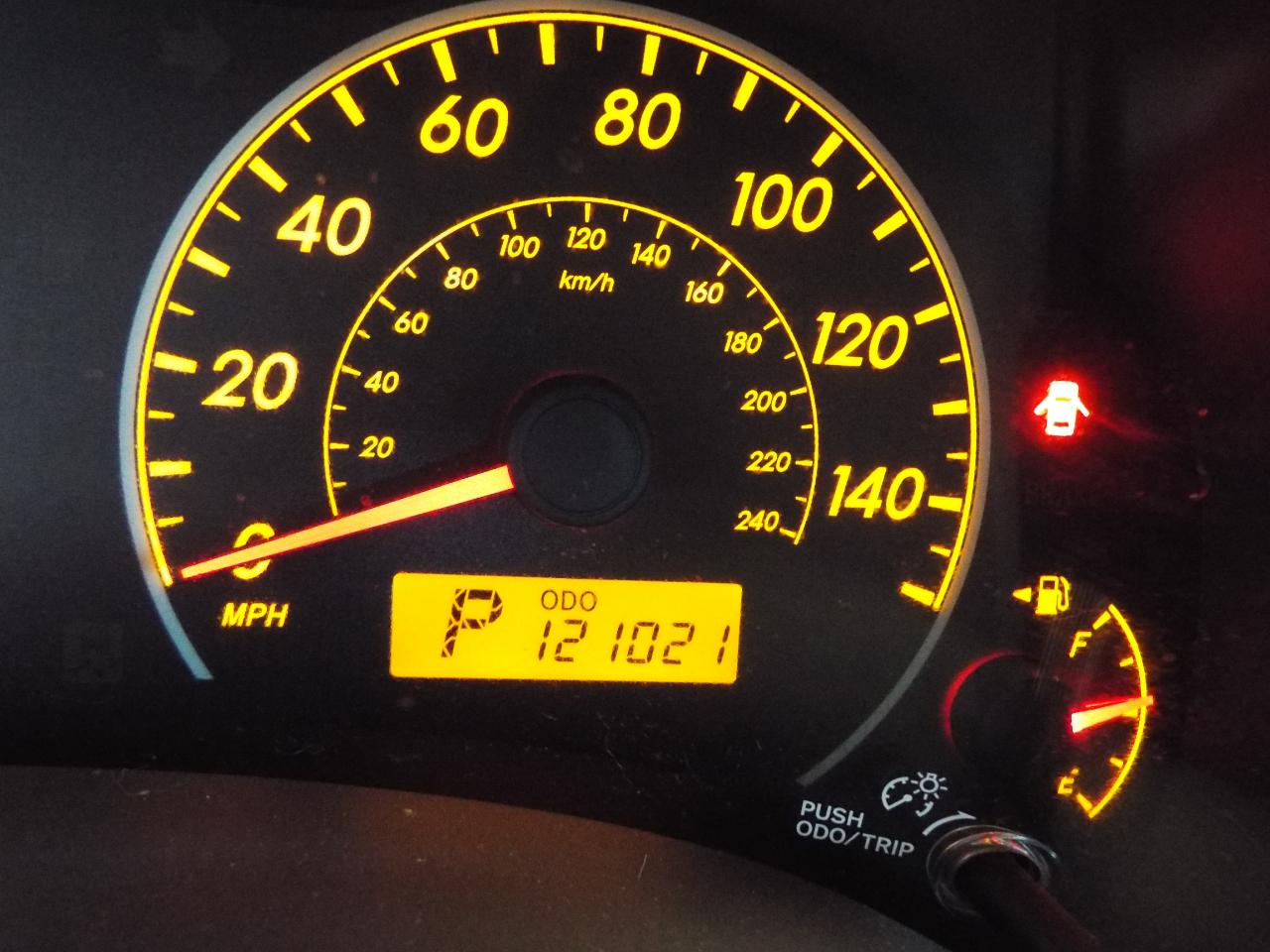 Toyota Corolla LE 4-Speed AT 2010