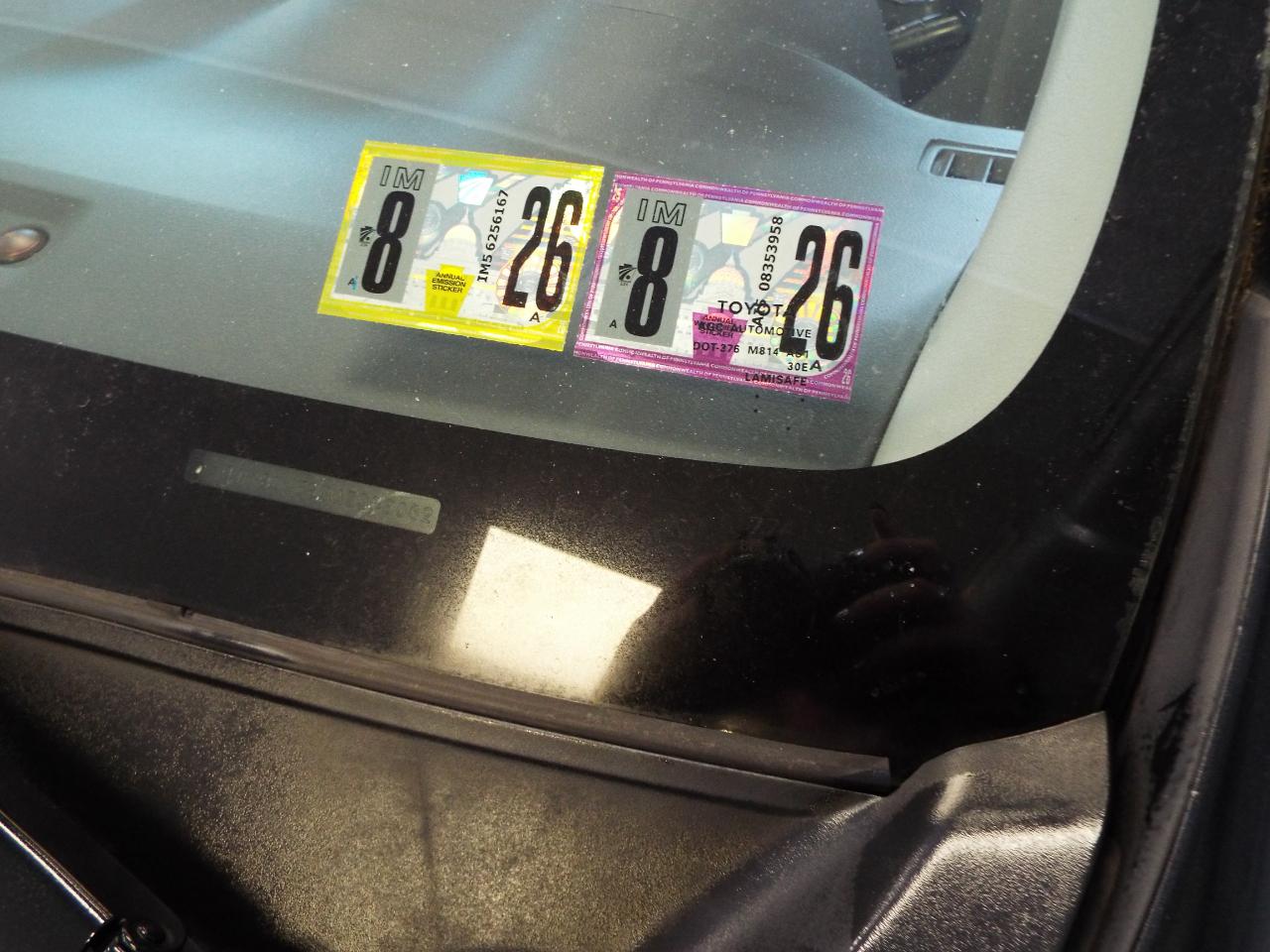 Toyota Corolla LE 4-Speed AT 2010