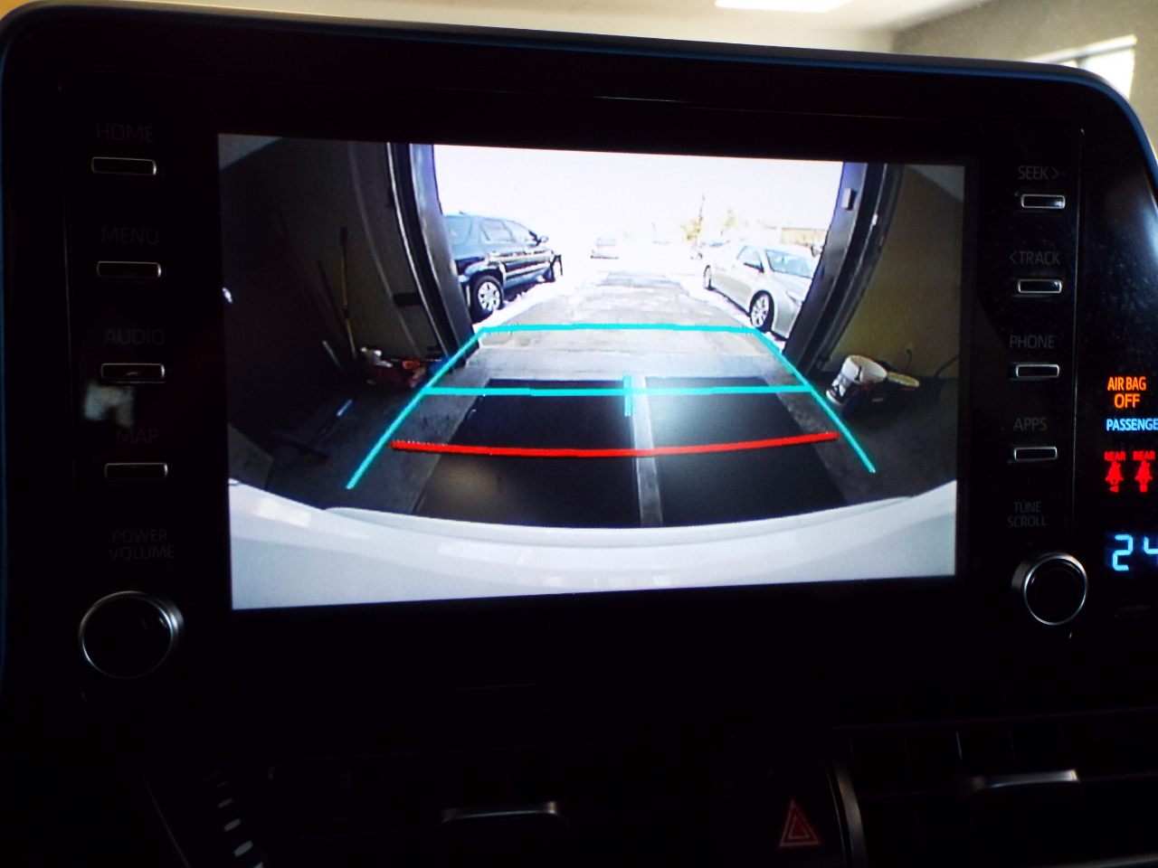 Toyota C-HR XLE 2019