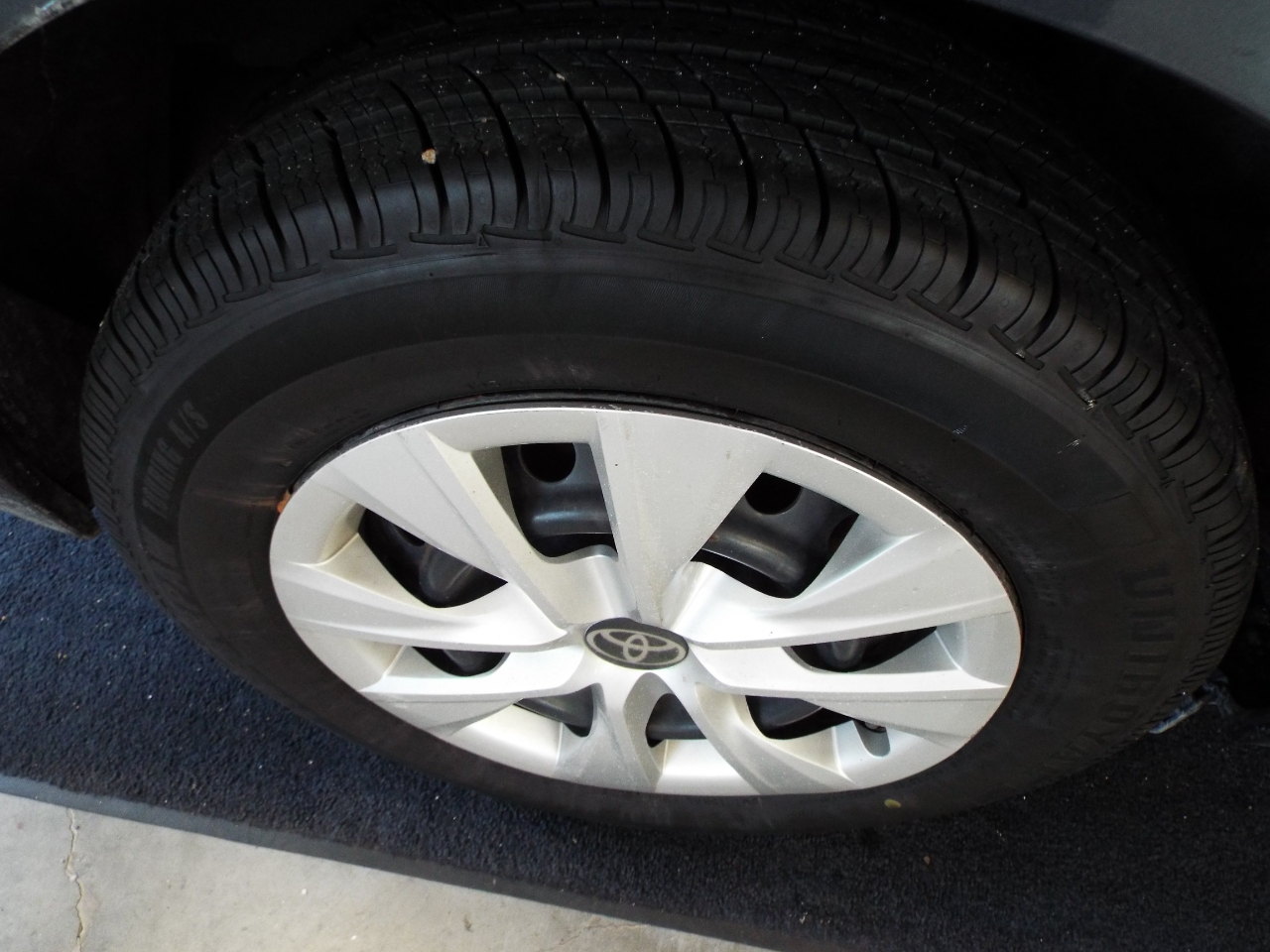 Toyota Corolla S Premium CVT 2014