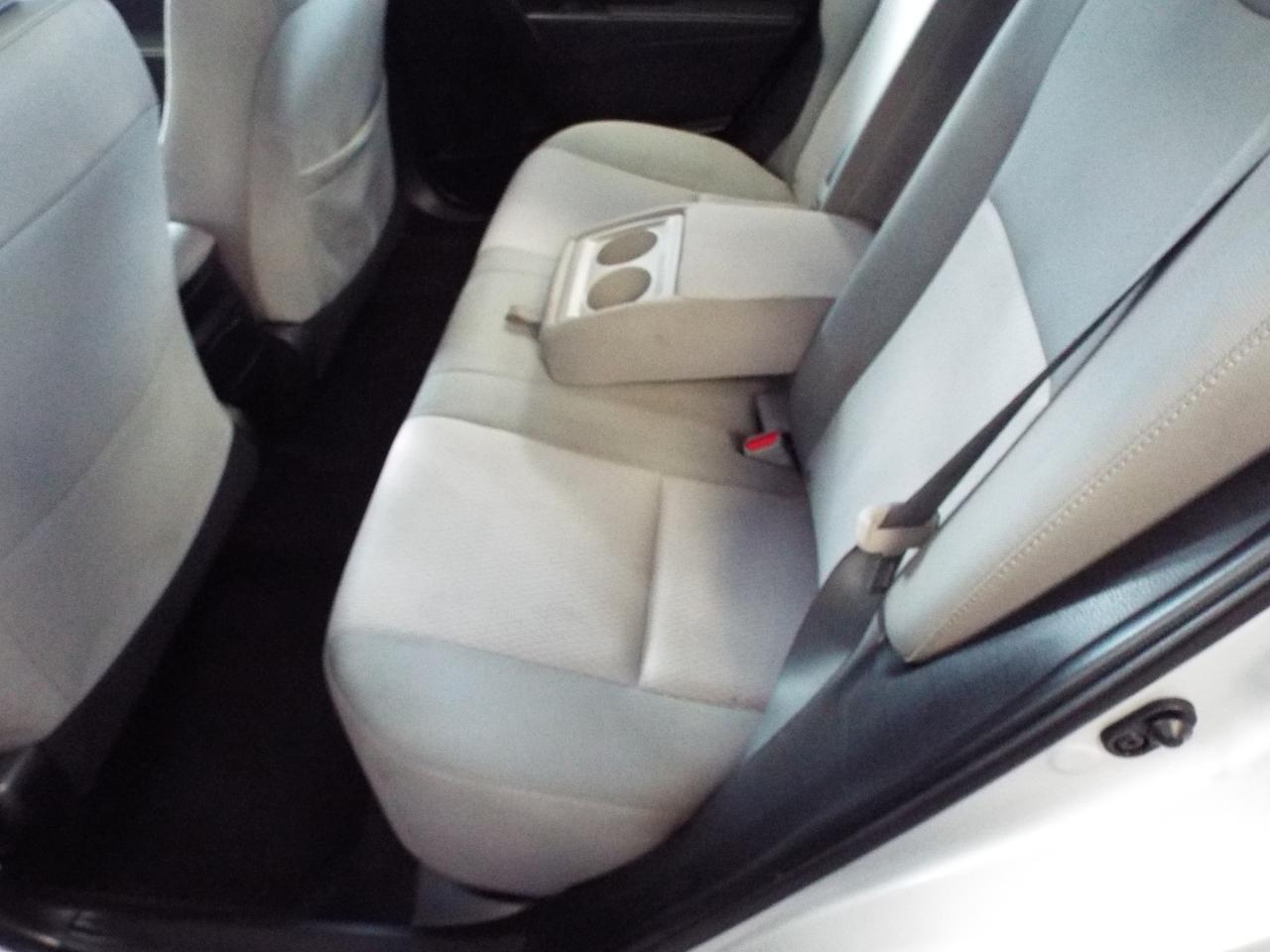 Toyota Corolla LE 4D Sedan 2015