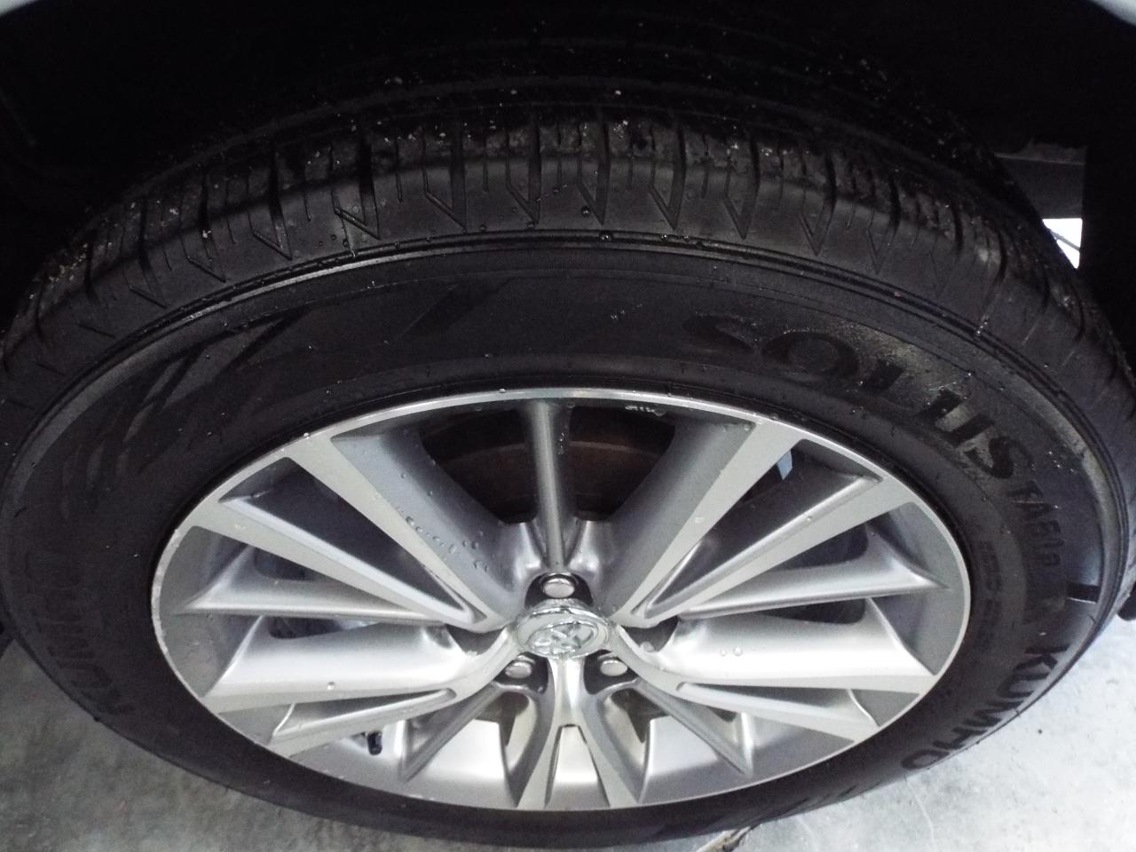 Toyota Corolla LE 4D Sedan 2015