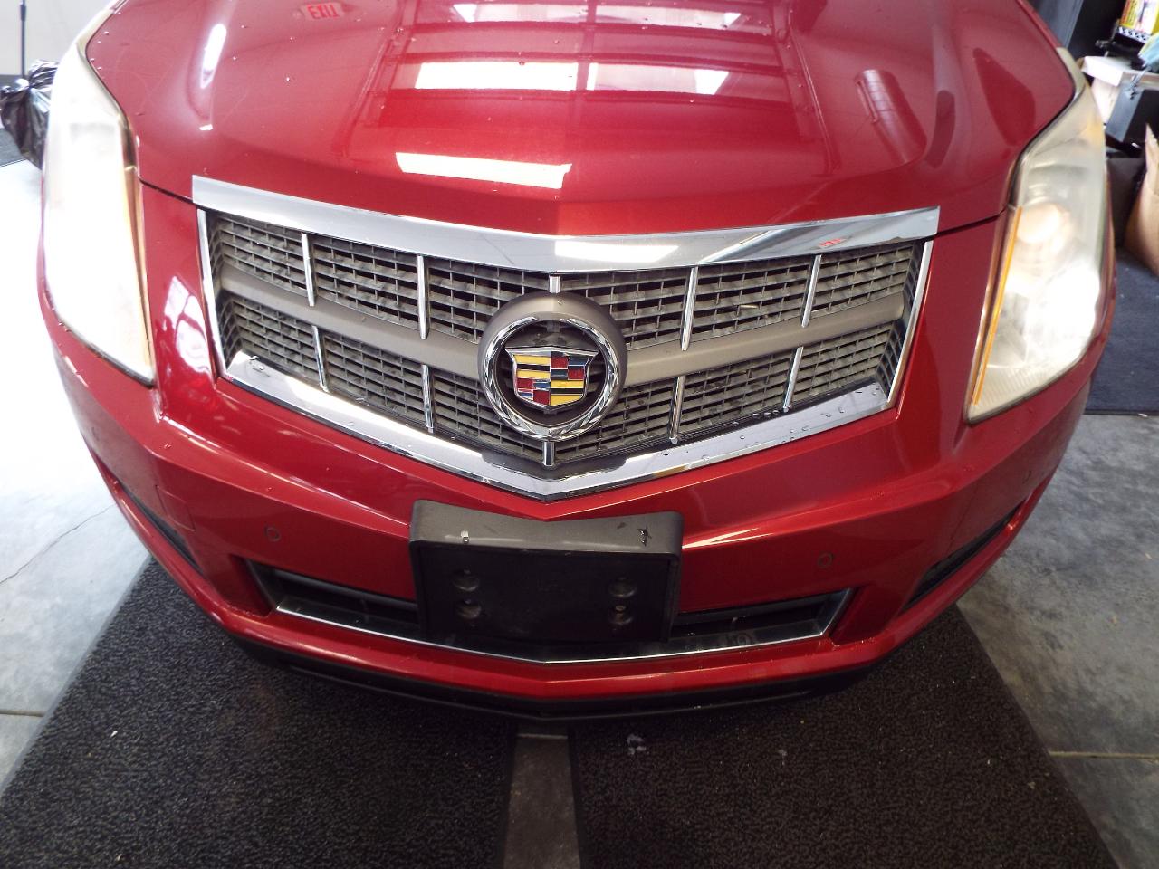 Cadillac SRX Luxury 2012