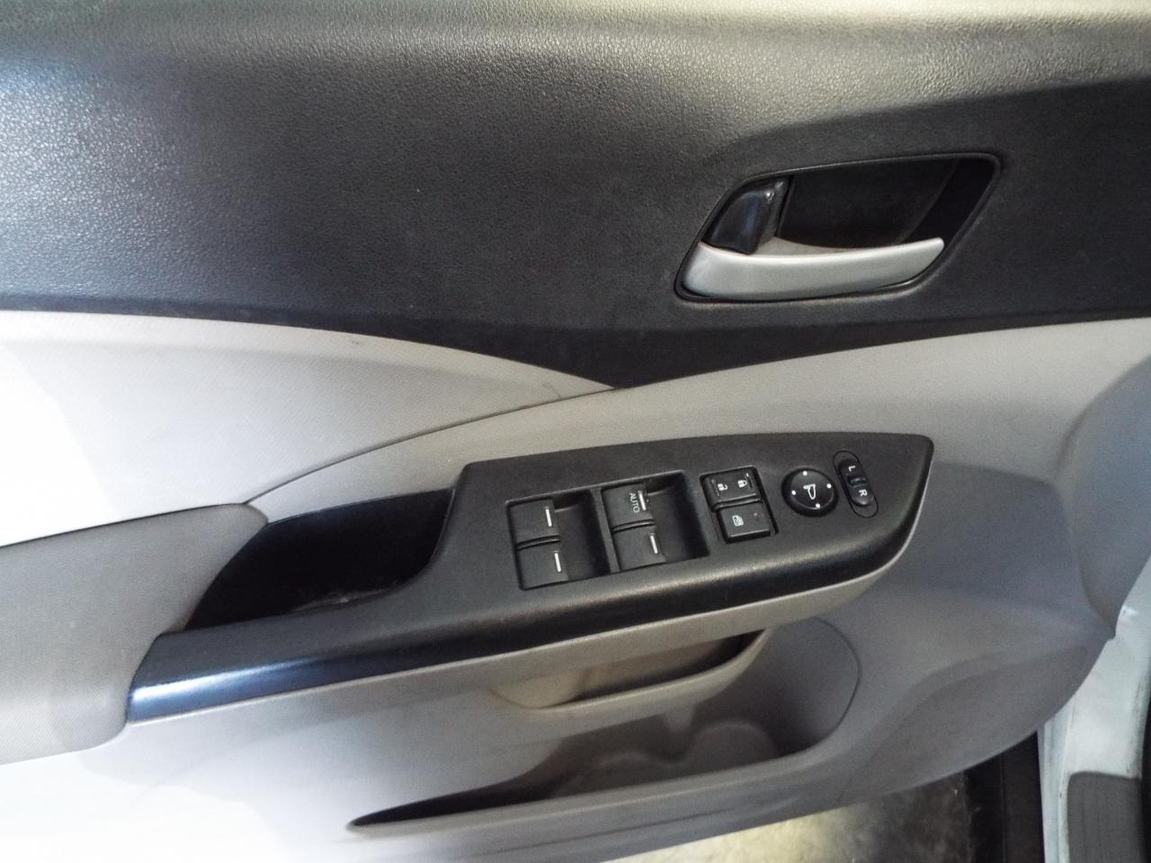 Honda CR-V LX 4WD 5-Speed AT 2012