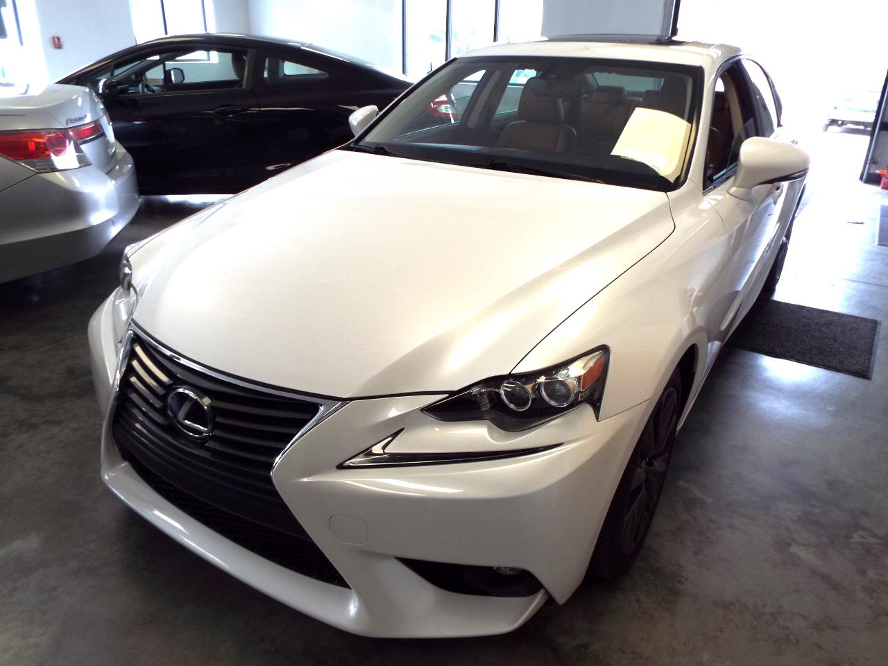 2016 Lexus IS 300 AWD