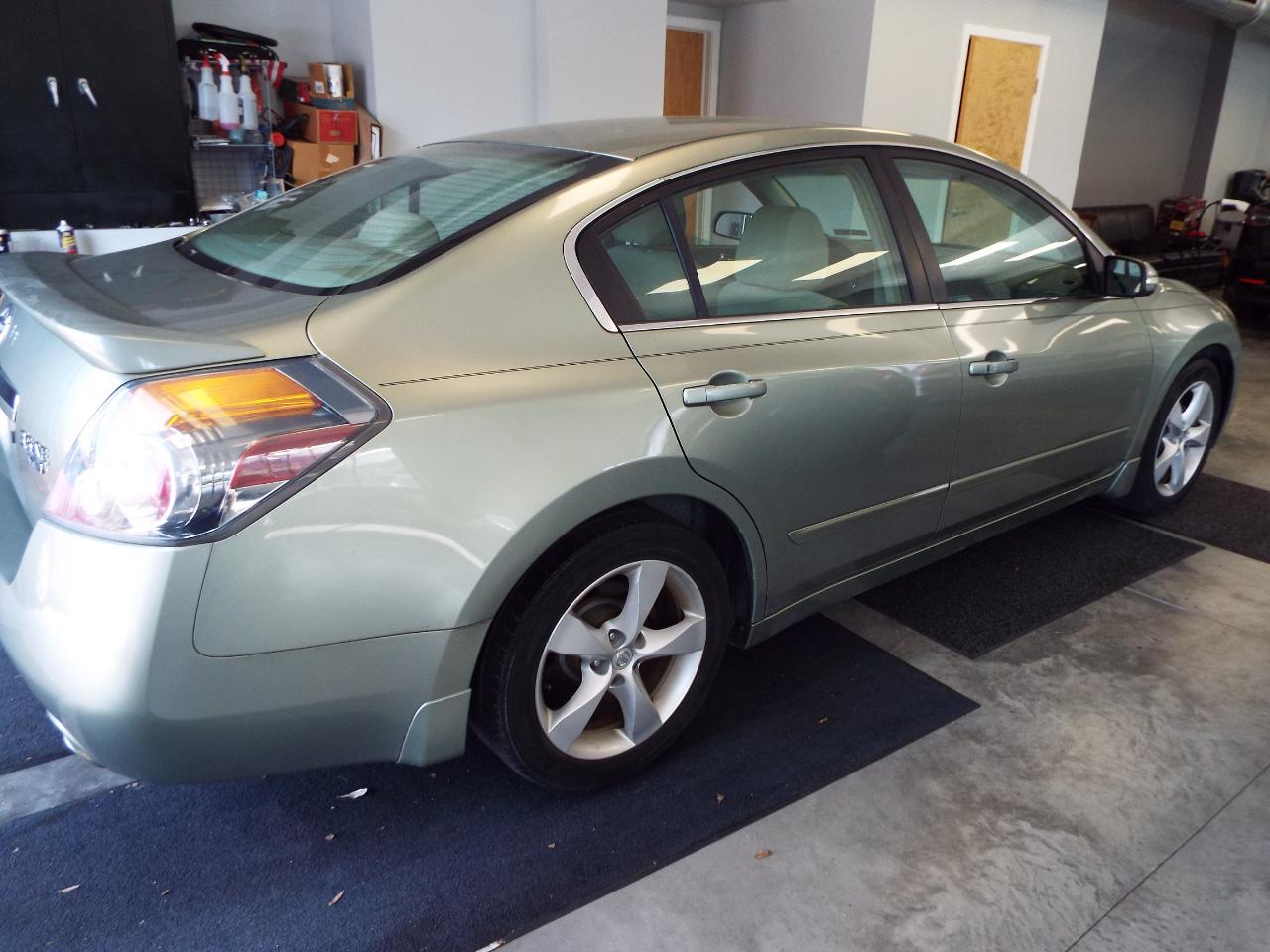 Nissan Altima 3.5 SE 2007