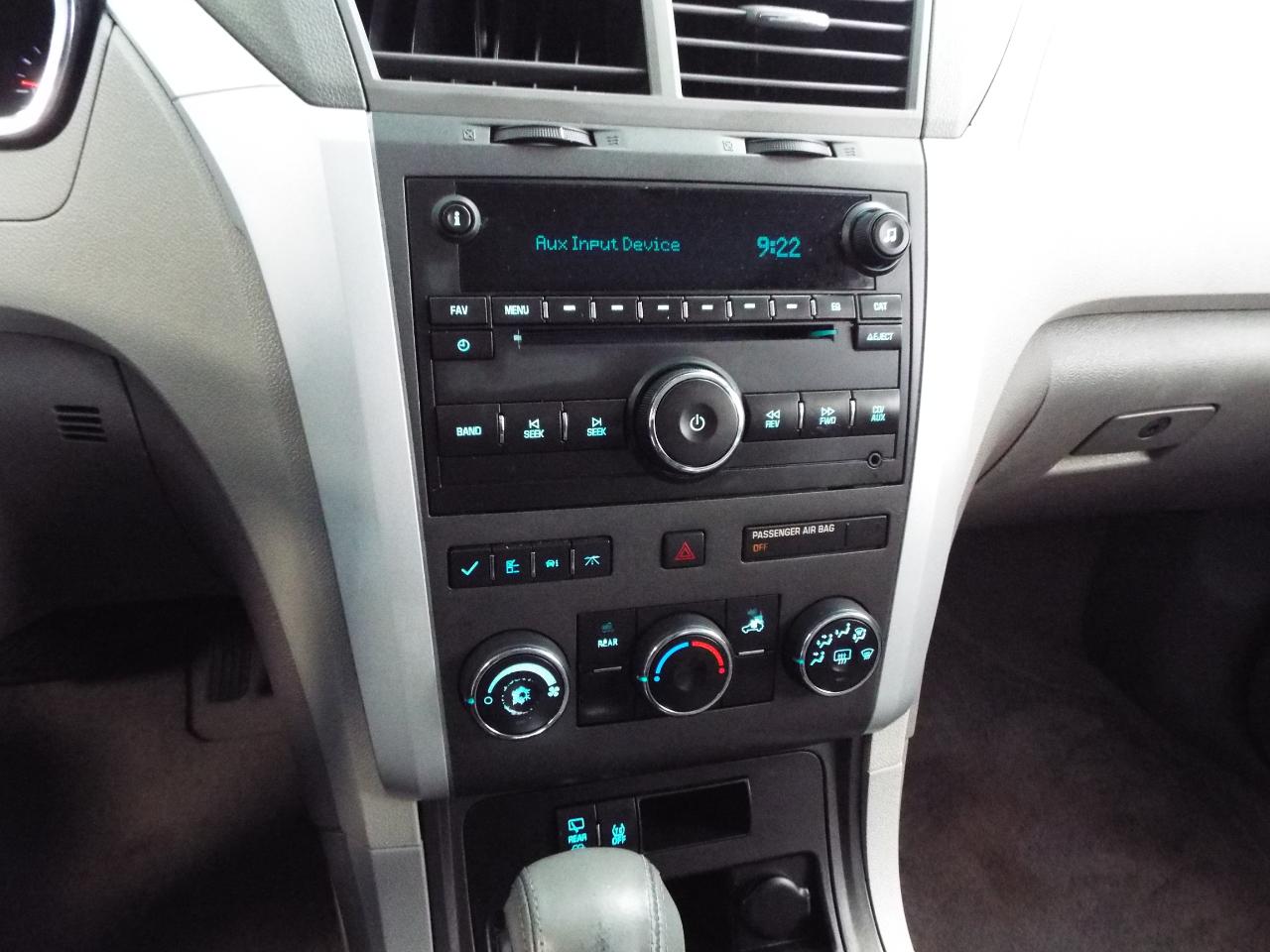 Chevrolet Traverse LT AWD 2012