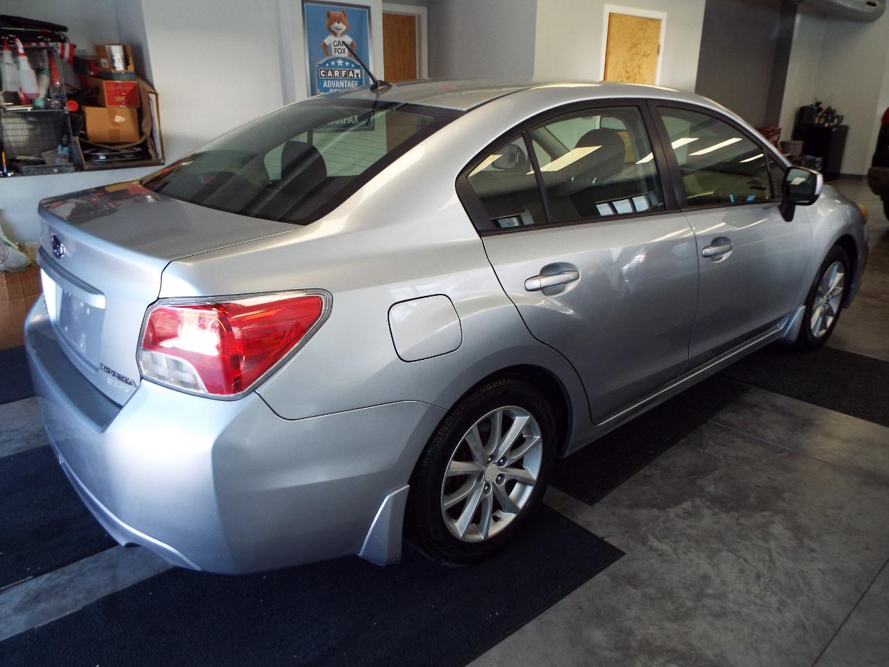 Subaru Impreza 2.0i Premium 4-Door w/All Weather Package 2013