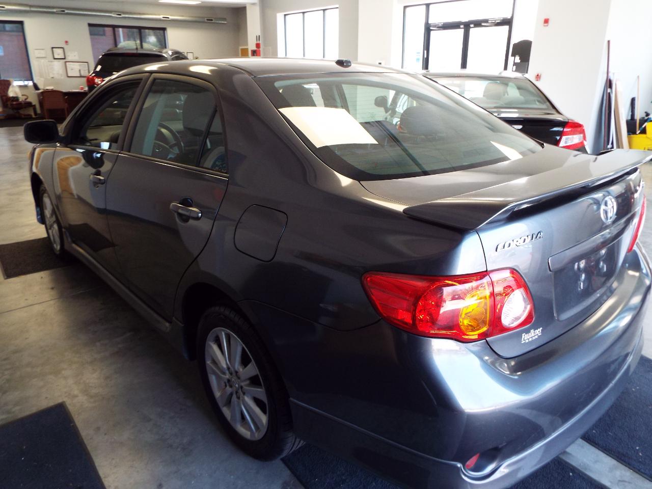 Toyota Corolla S 4-Speed AT 2009