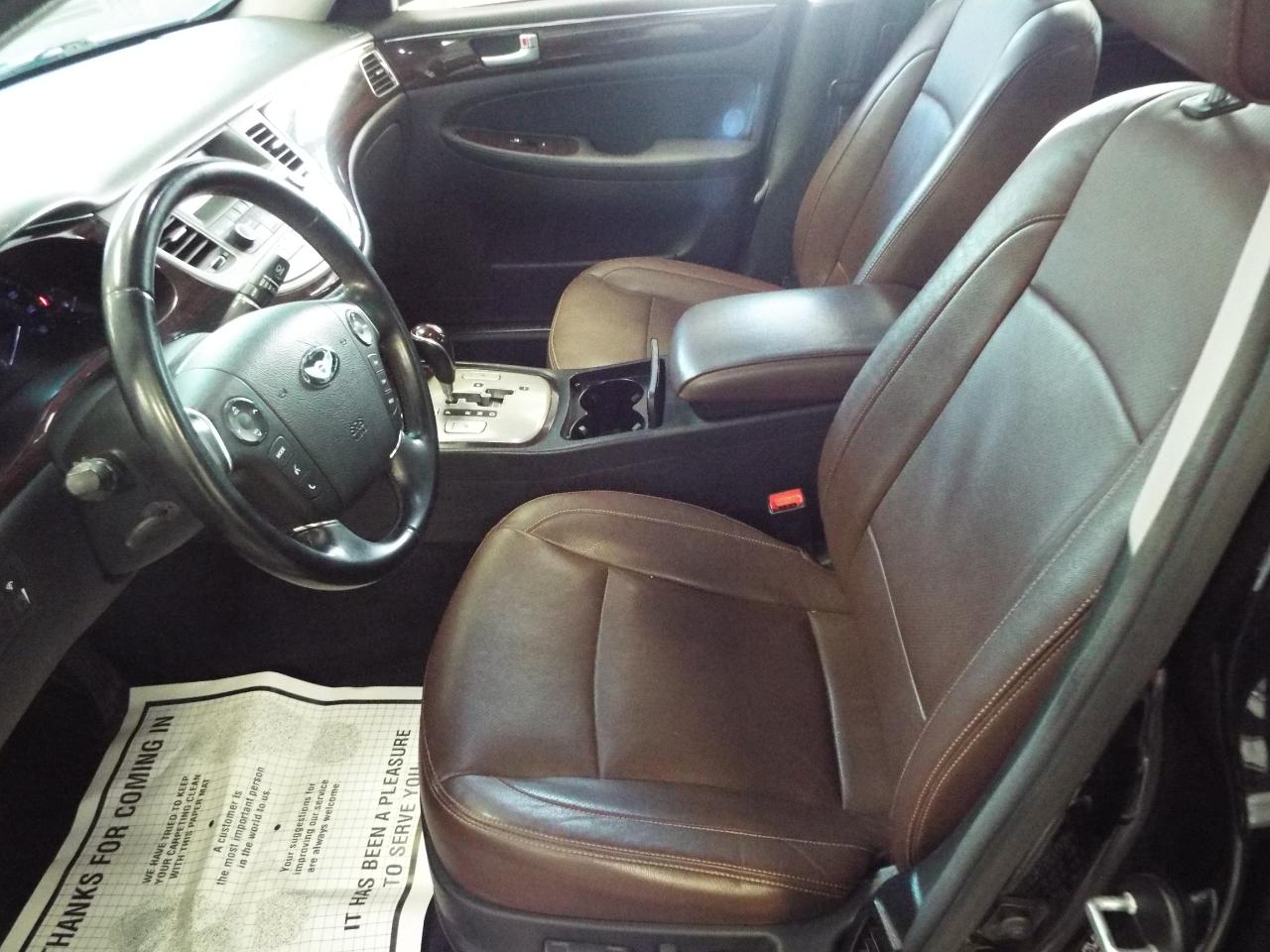 Hyundai Genesis 3.8L 2013