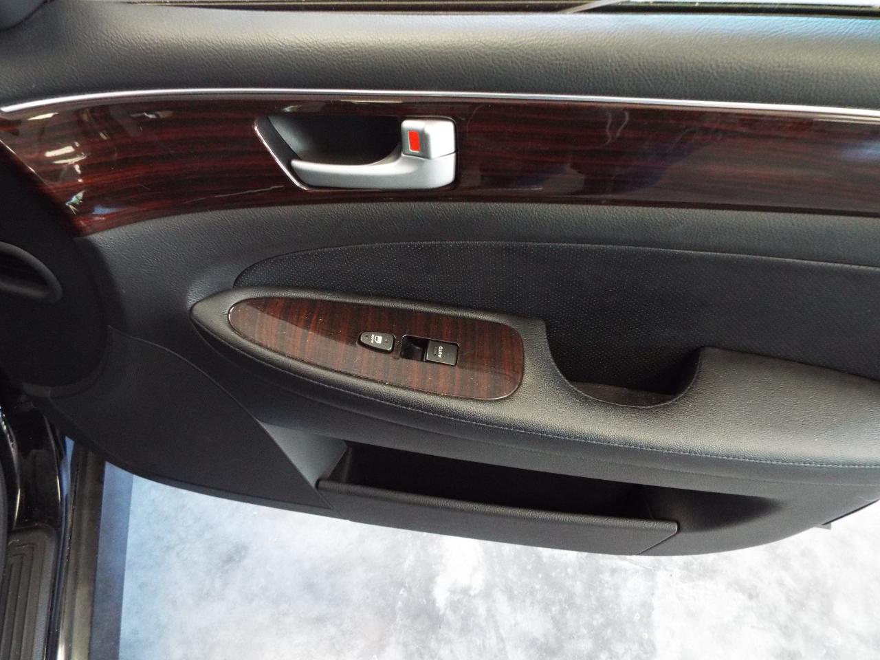 Hyundai Genesis 3.8L 2013