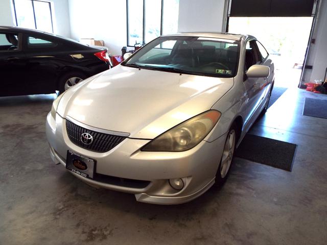 White 2006 Toyota Camry Solara SE V6 Coupe Front-Wheel Drive Automatic