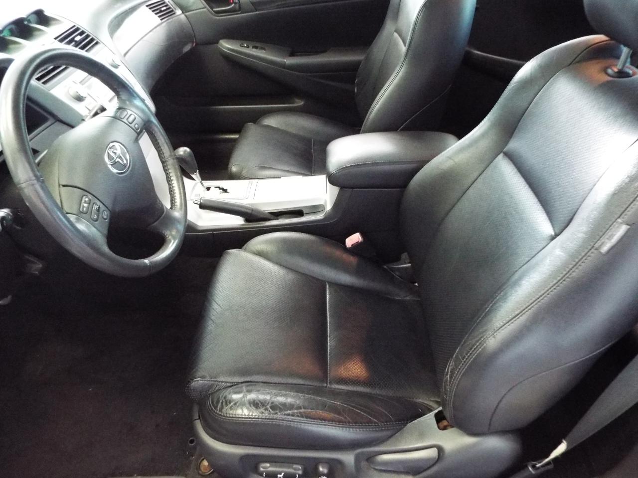 Toyota Camry Solara SE 2006